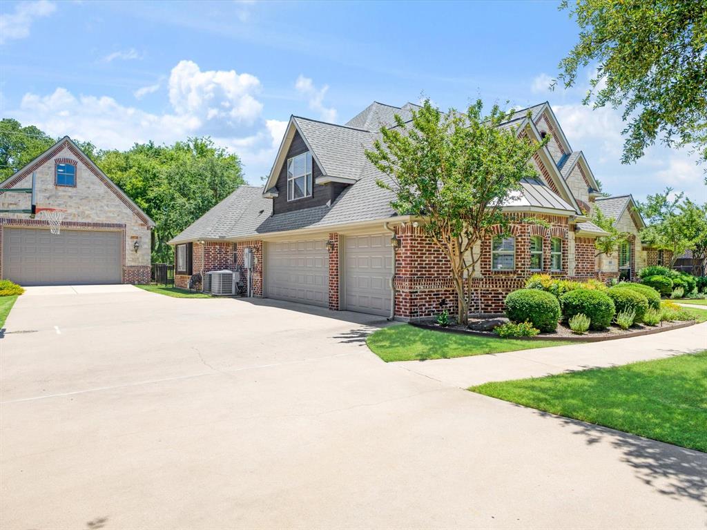 1820 Blue Forest Drive