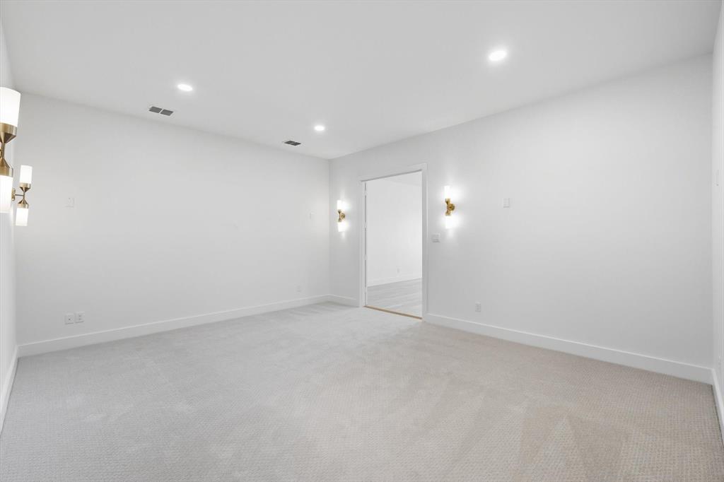 Celina, Texas 75009, United States, 4 Bedrooms Bedrooms, ,5 BathroomsBathrooms,Residential,Active,92390