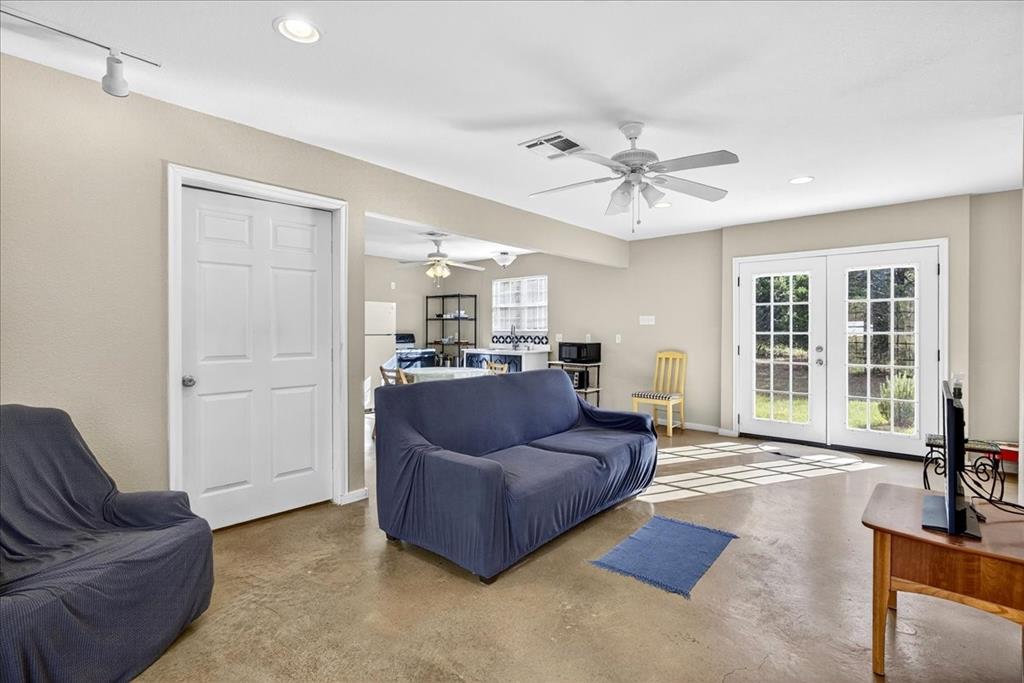 Eustace - Residential