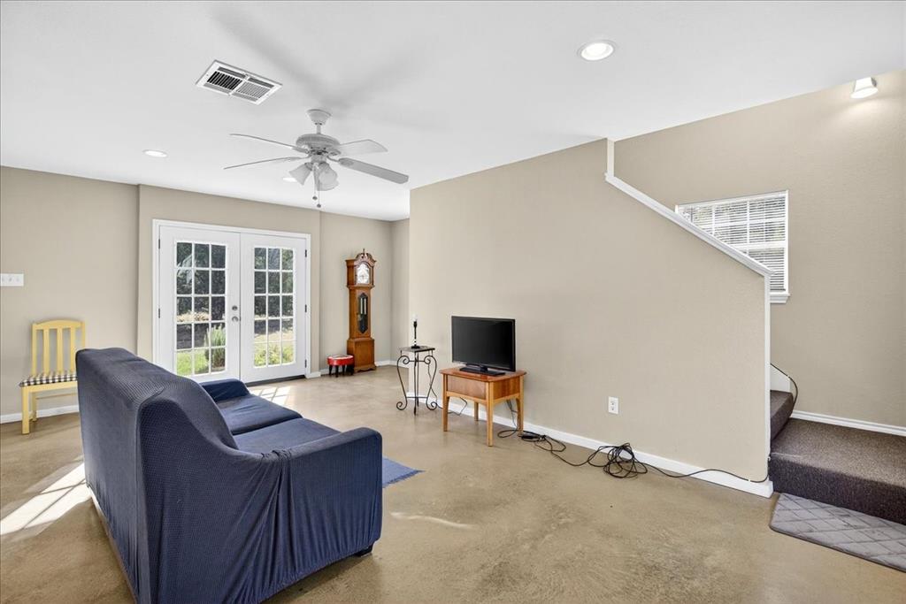 Eustace - Residential