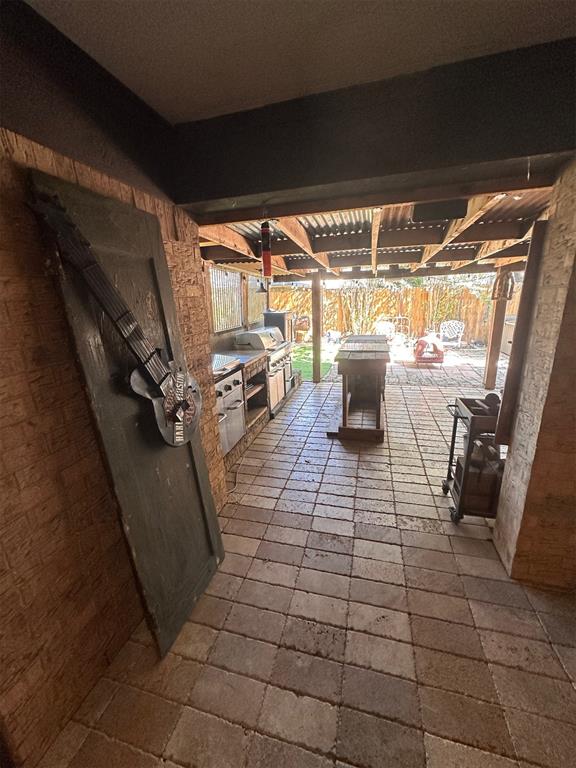 5004 Lake View Circle