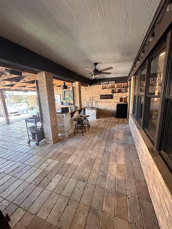 5004 Lake View Circle