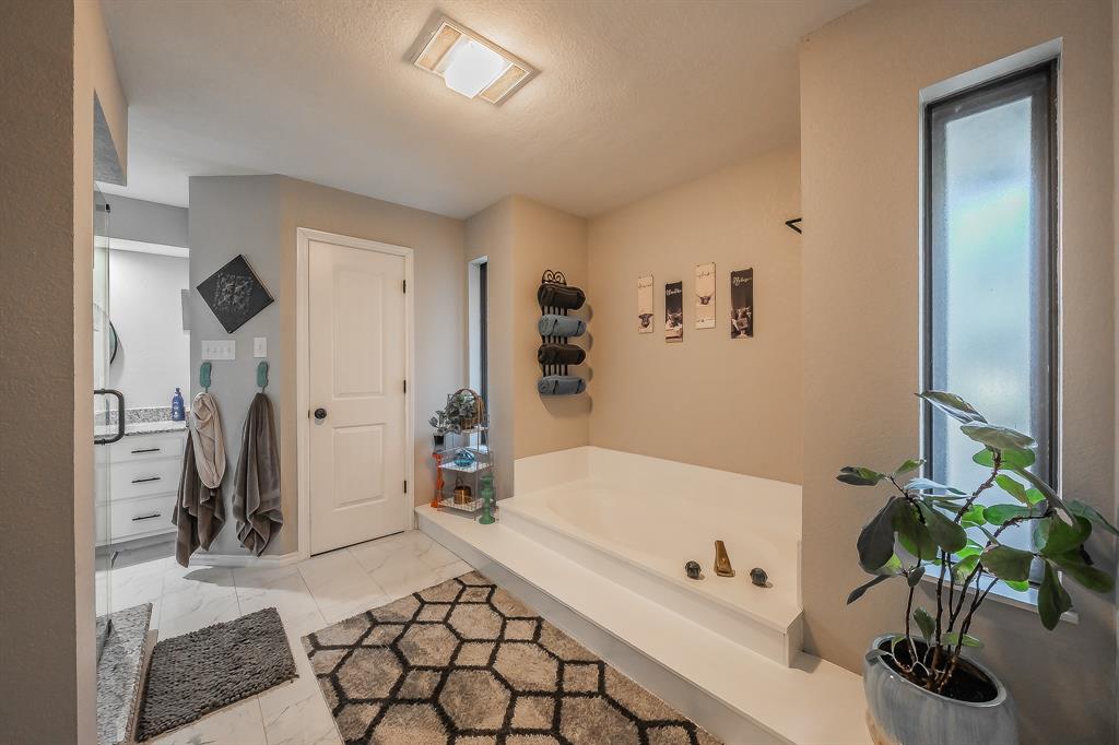 MEADOW LAKES ADDITION - Residential