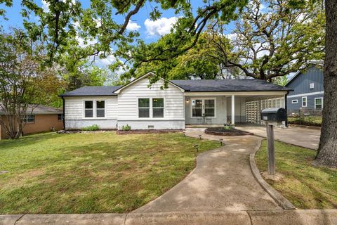 621 W Brock Street Denison TX 75020