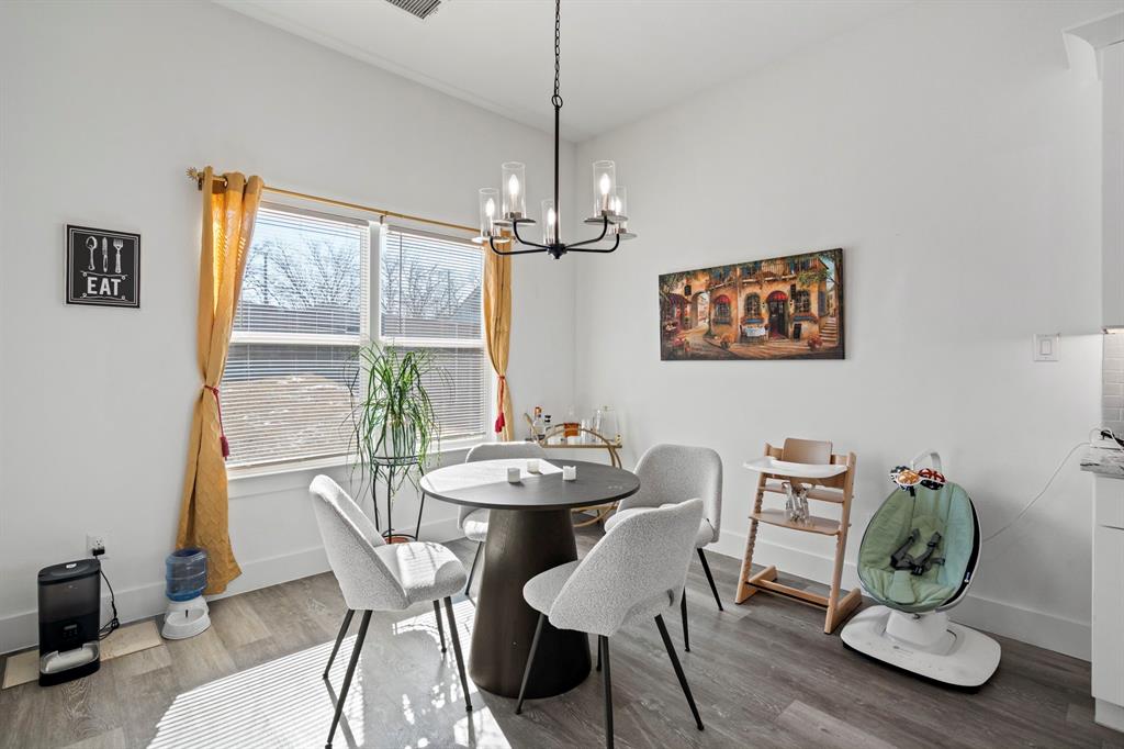 Creekside At Carter Square - Residential