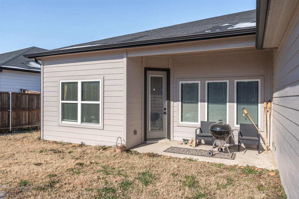 Creekside At Carter Square - Residential