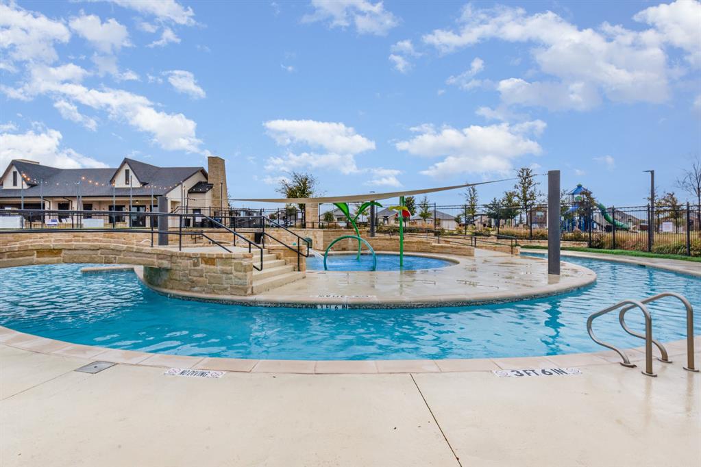 Trails Elizabeth Creek - Residential