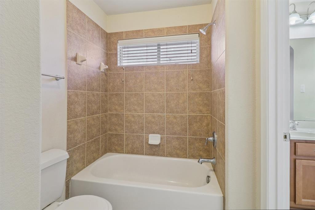 Fannin Farm West Add - Residential