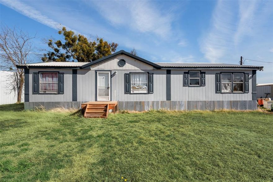 4 acres in the sought after Tolar ISD, a serene peaceful area with tons of potential. The mobile home needs your special touches to create a positive equity with comps in the area. The home features 3 bedrooms, 2 baths, nice open concept layout with much more. Personal property taxes will convert with the title company listed, please do not change with any offers. Come see what the fuss is all about in Tolar, Tx all while you tour the wide-open spaces. No existing survey, an additional lot is included for a total of 5 acres, use 503 Billings Tax ID R000103847. All information is deemed reliable, buyers and buyer's agent to verify all information within the listing. Professional & drone photos coming soon.