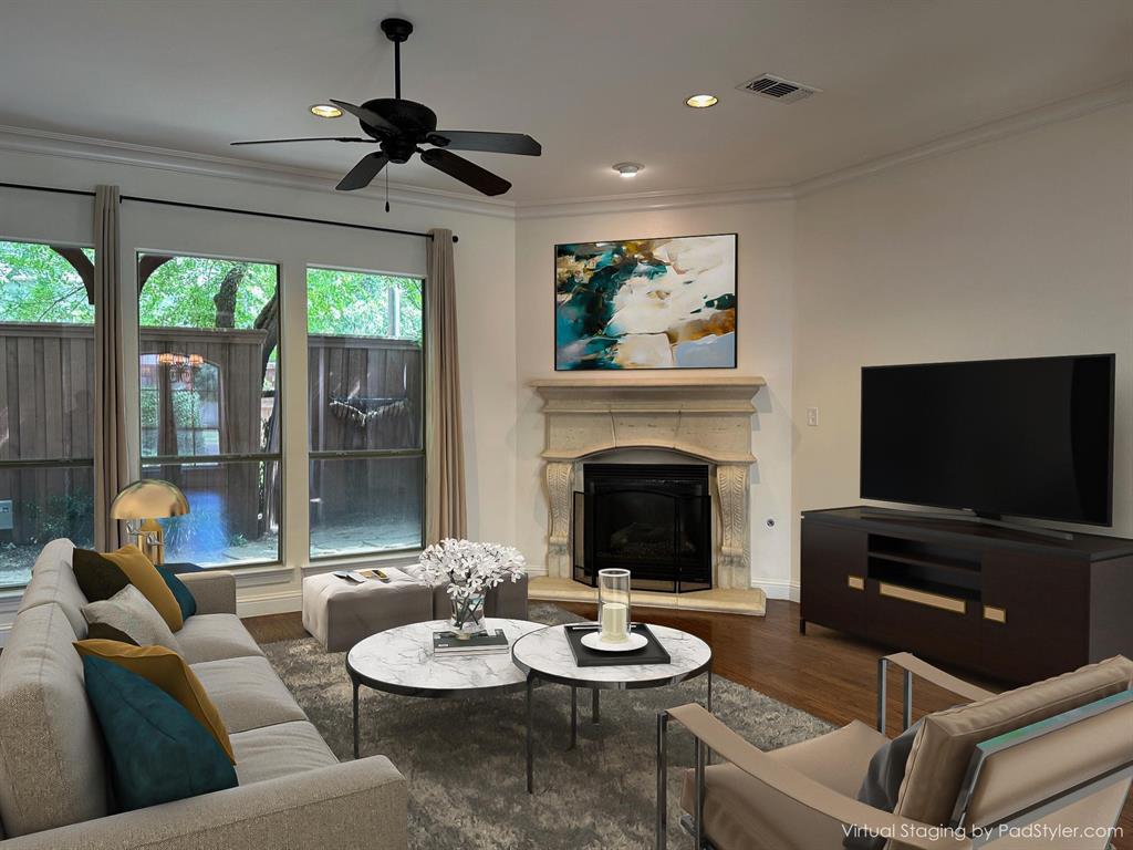 UNIVERSITY PLACE - Residential