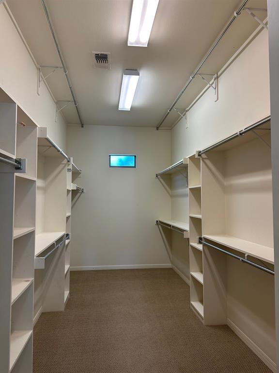 UNIVERSITY PLACE - Residential