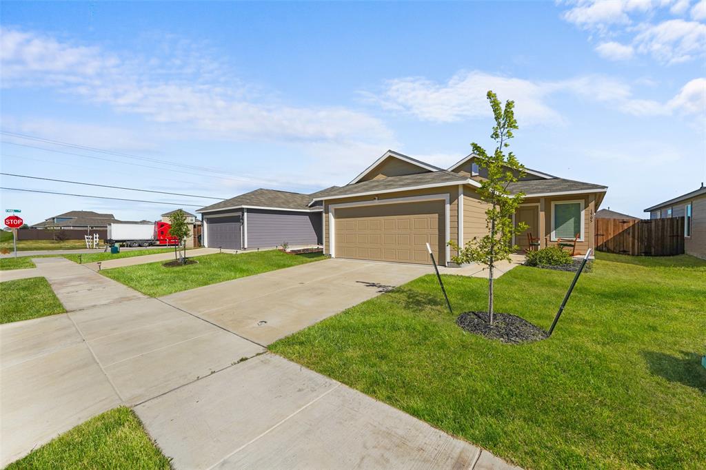 1905 Wild Orchard Lane