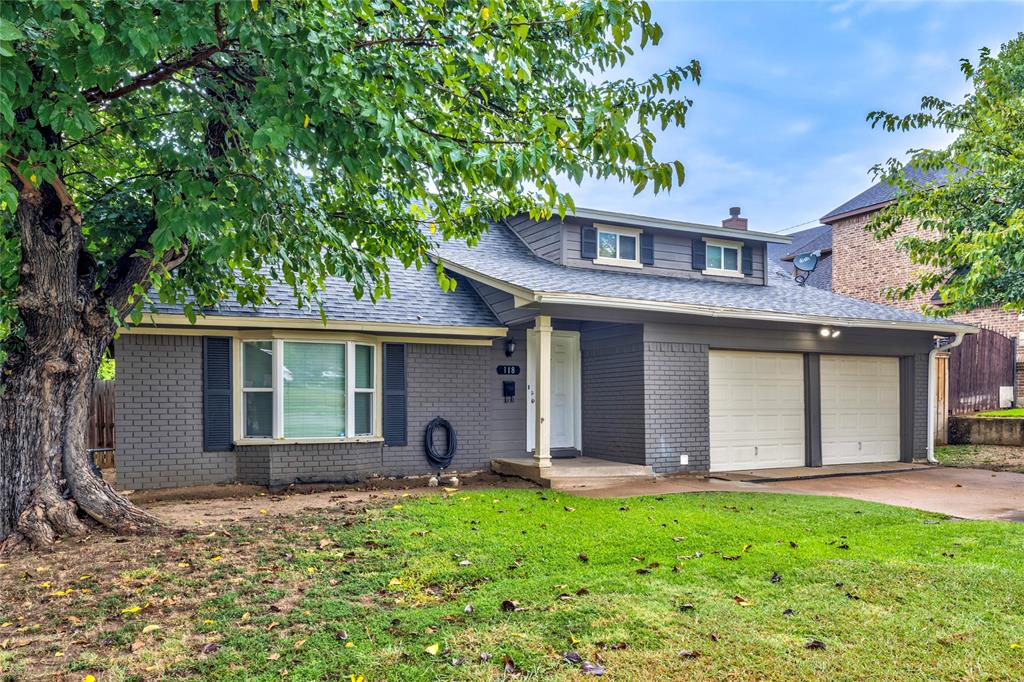 118 W Phillips Court