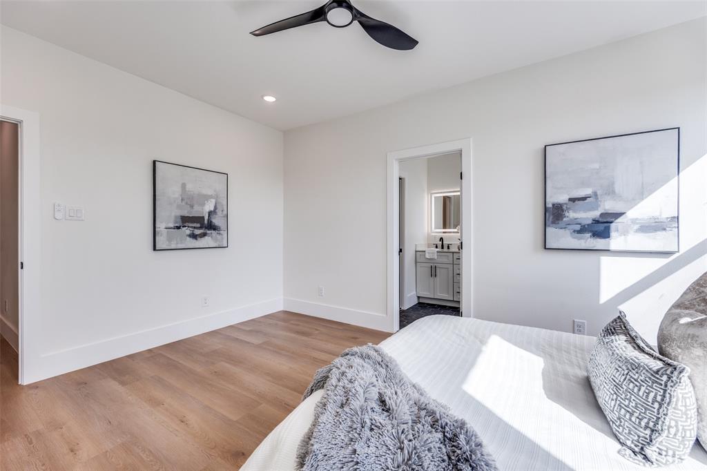 BARNES & MITCHELLS GRAND AVE - Residential Income