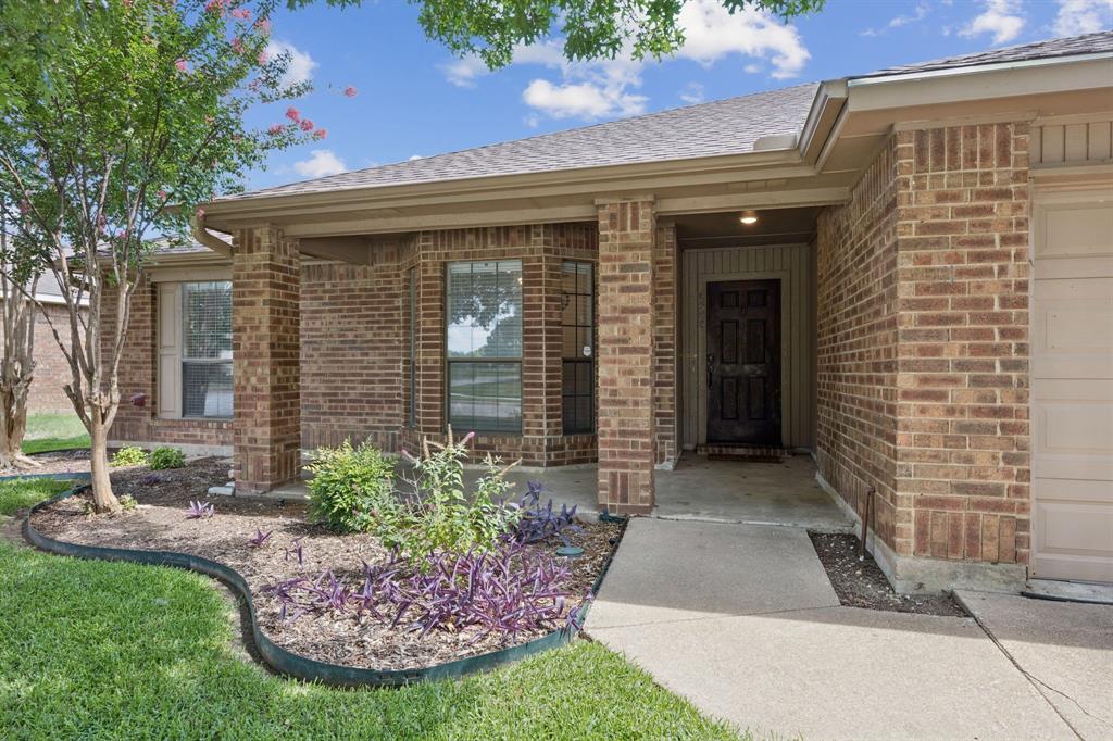 6560 Meadowlark Lane E