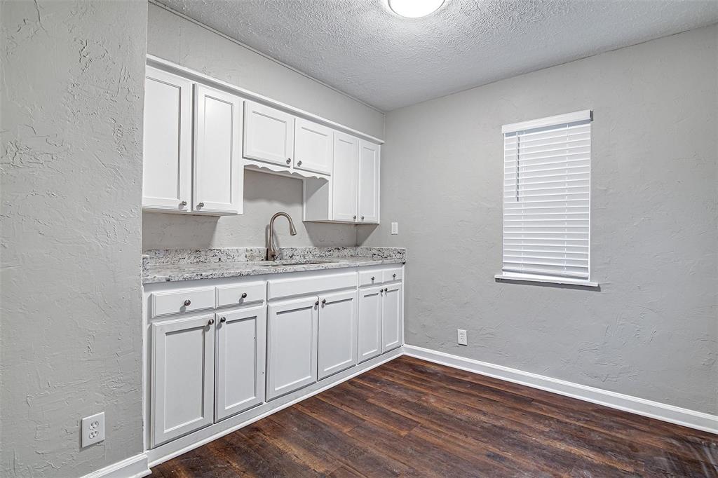 South Hemphill Heights Add - Residential Lease