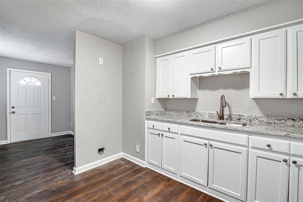 South Hemphill Heights Add - Residential Lease