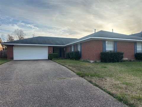 A home in Shreveport