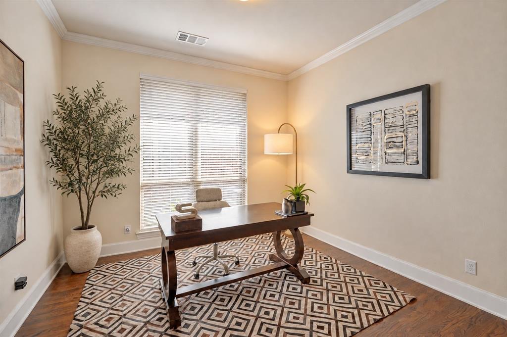 3213 Balmerino Lane