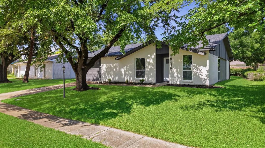 2916 Rayswood Drive