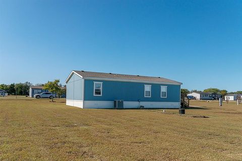 A home in Waxahachie