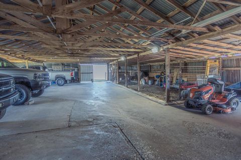 A home in Sulphur Springs