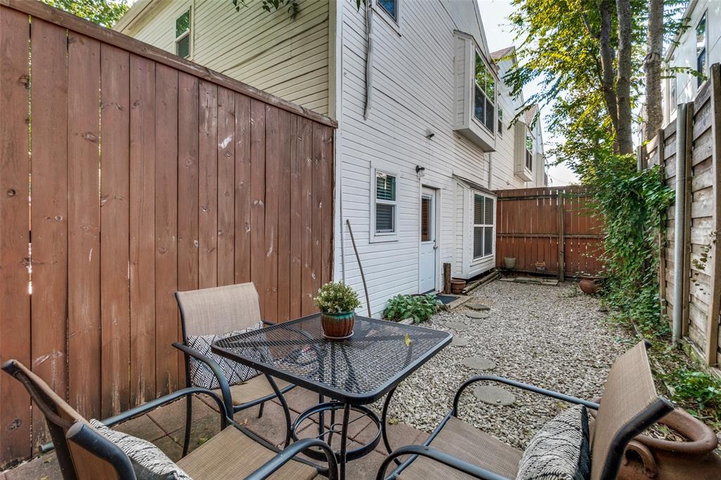 5963 Ross Ave Condos - Residential