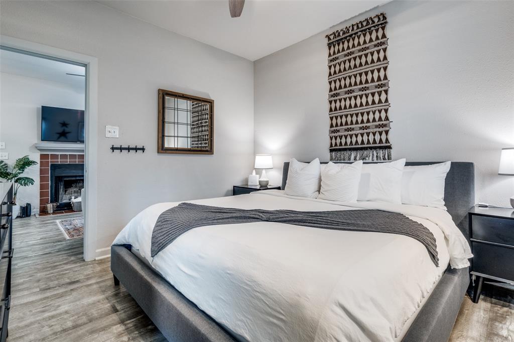 5963 Ross Avenue 103