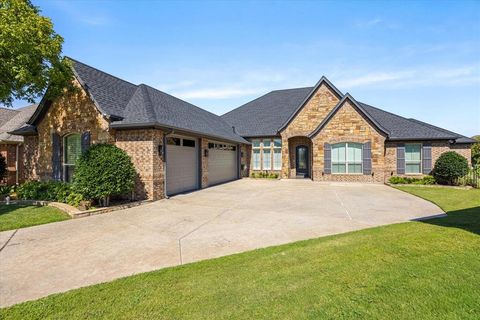 1203 Huntington Cove Court Granbury TX 76048