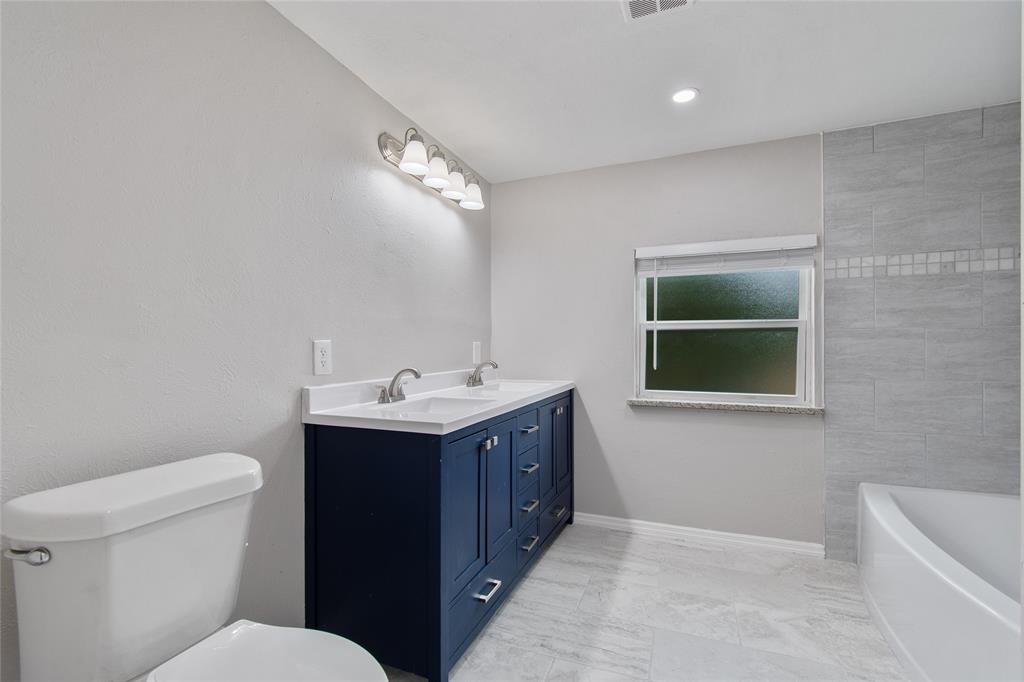 Fairmeadows 10 - Residential