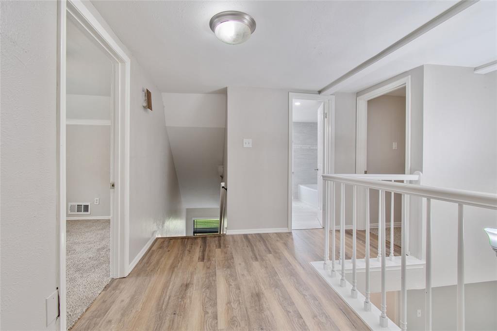 Fairmeadows 10 - Residential