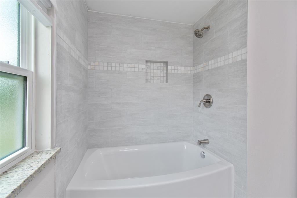 Fairmeadows 10 - Residential