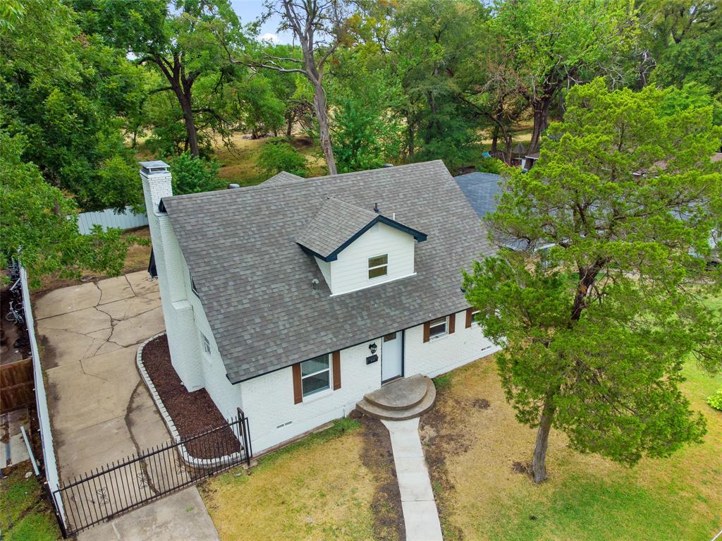 Fairmeadows 10 - Residential