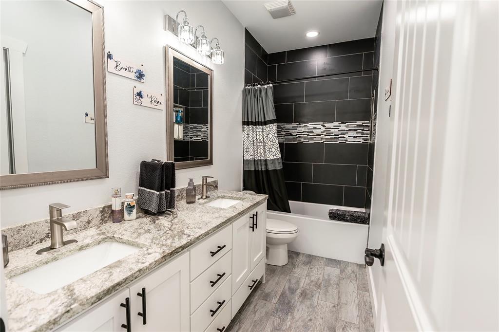 Cove At Lake Nocona - Residential