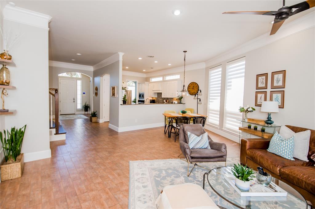 Townhomes Of Thorntree Ph 02 - Residential Lease