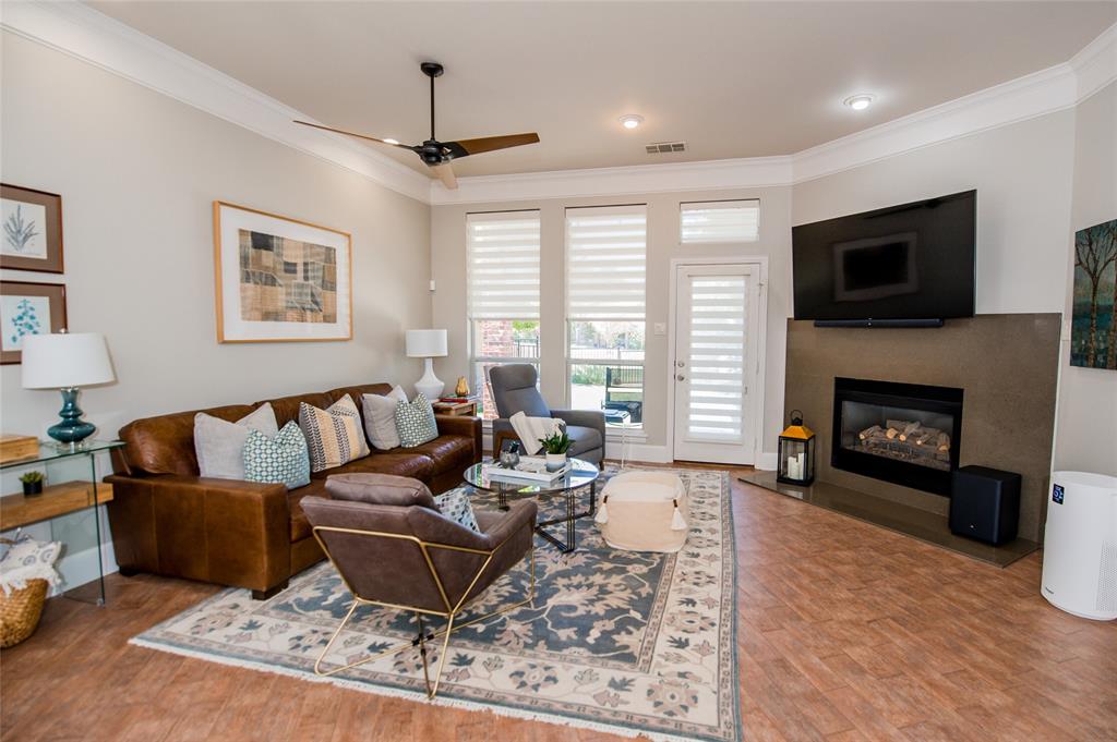 Townhomes Of Thorntree Ph 02 - Residential Lease