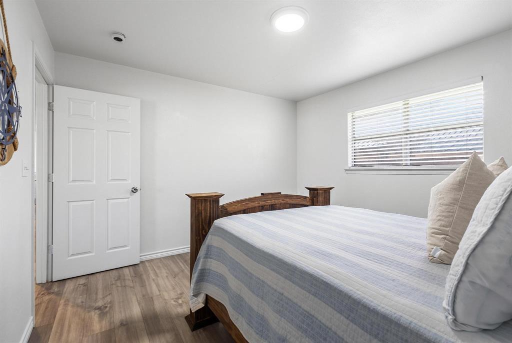 Simmons Shores - Residential