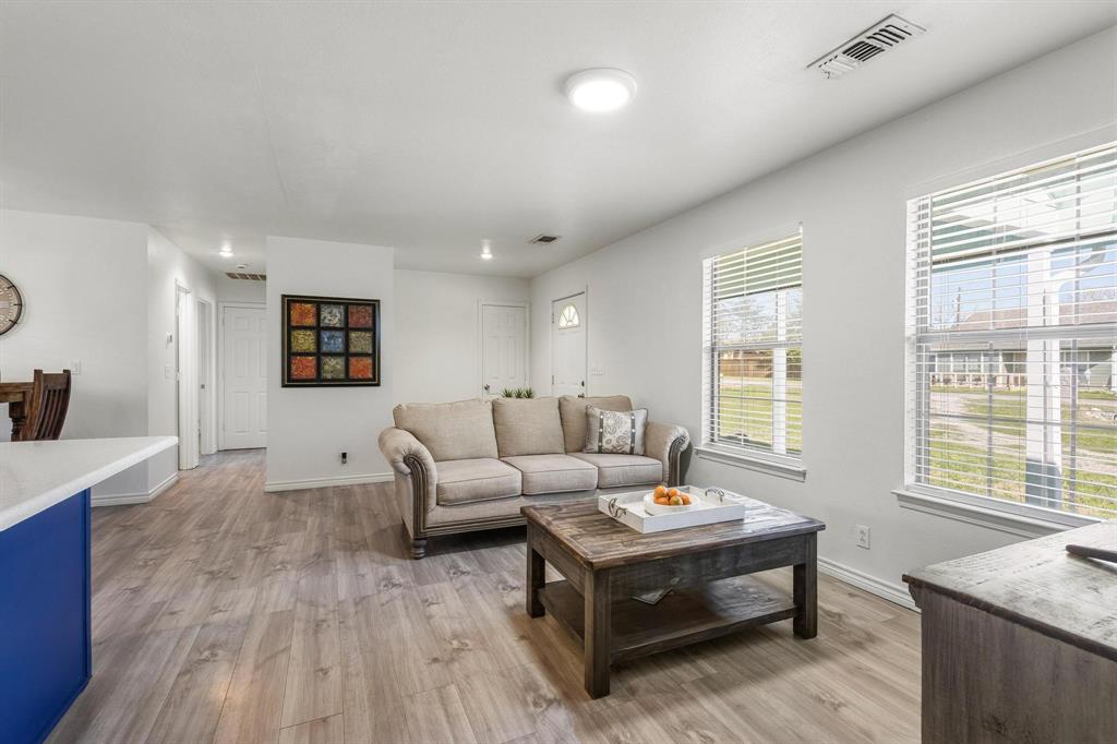 Simmons Shores - Residential