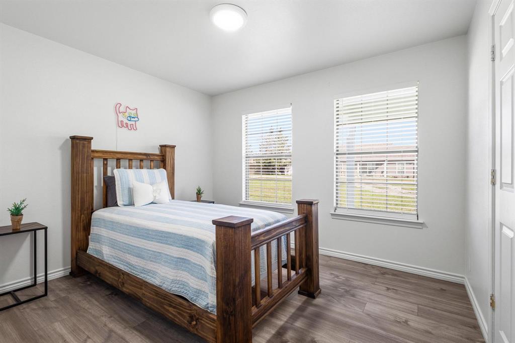 Simmons Shores - Residential