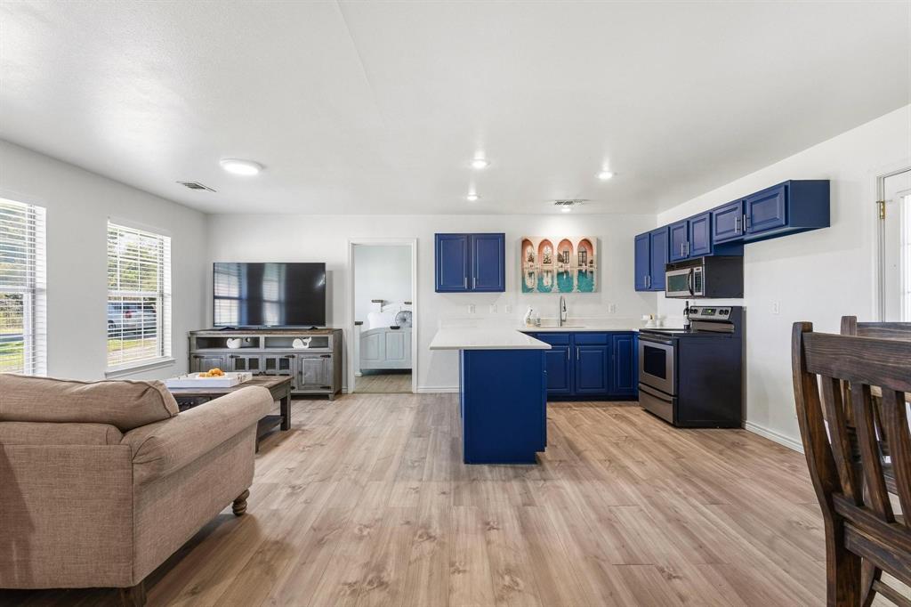 Simmons Shores - Residential
