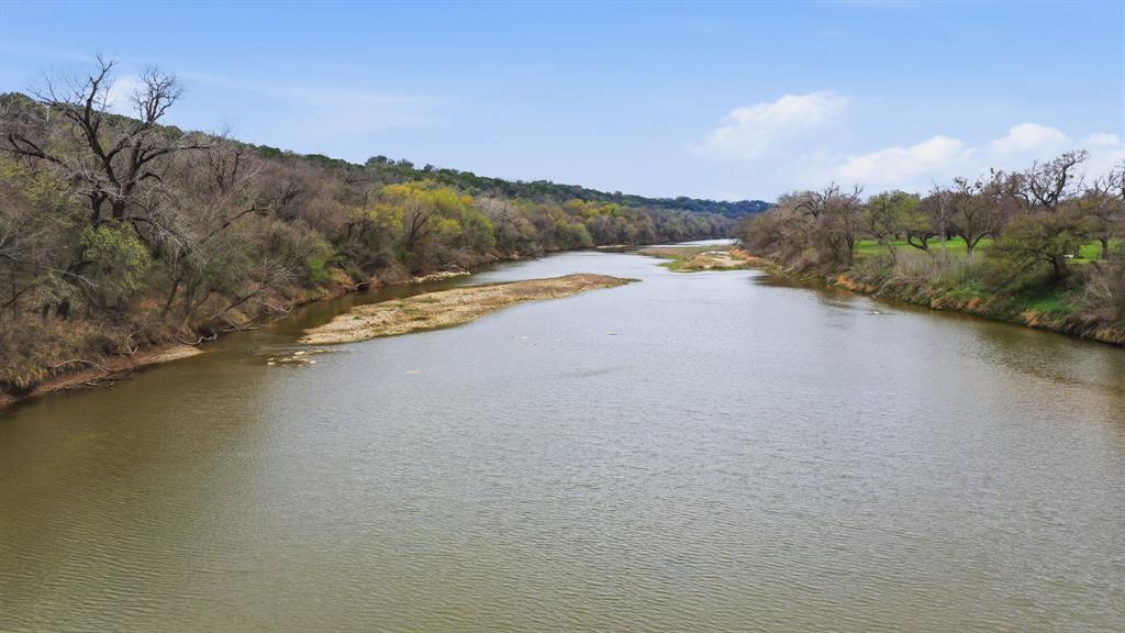 Mitchell Bend - Land