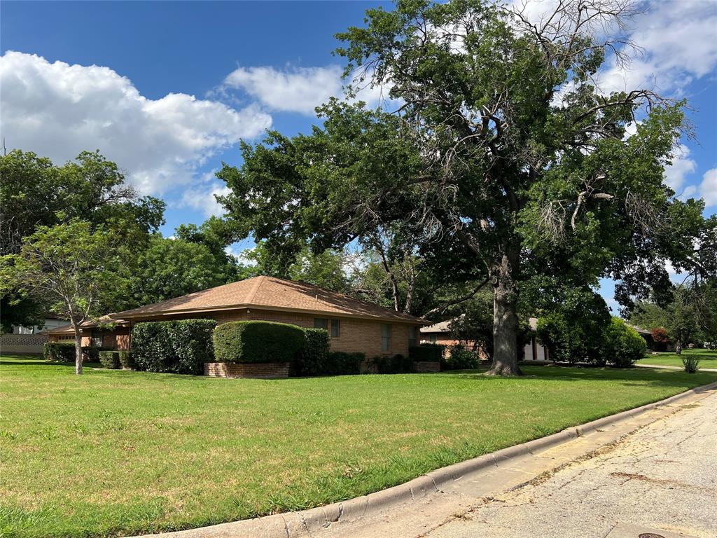 4109 Angus Drive