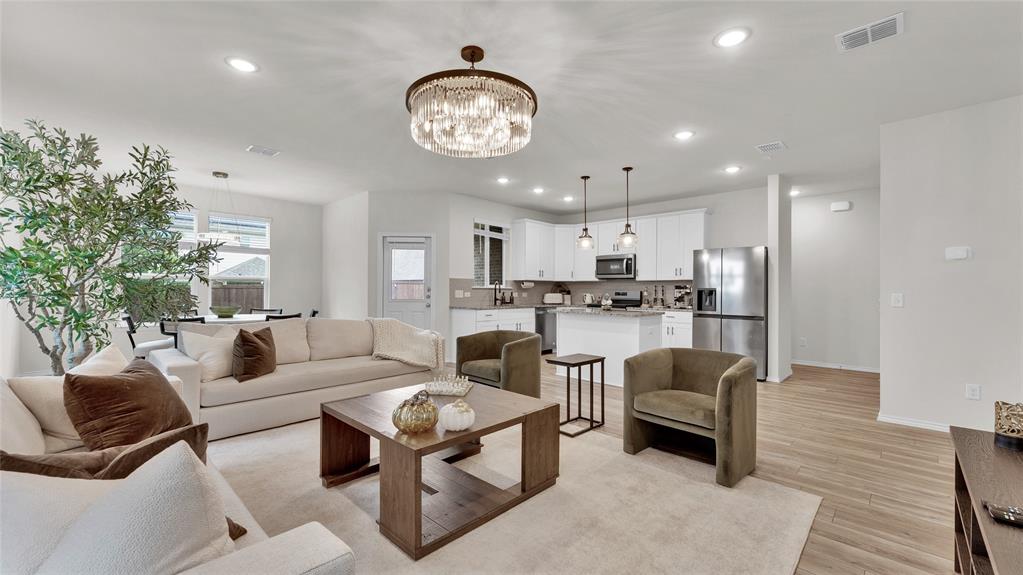 707 Indigo Road