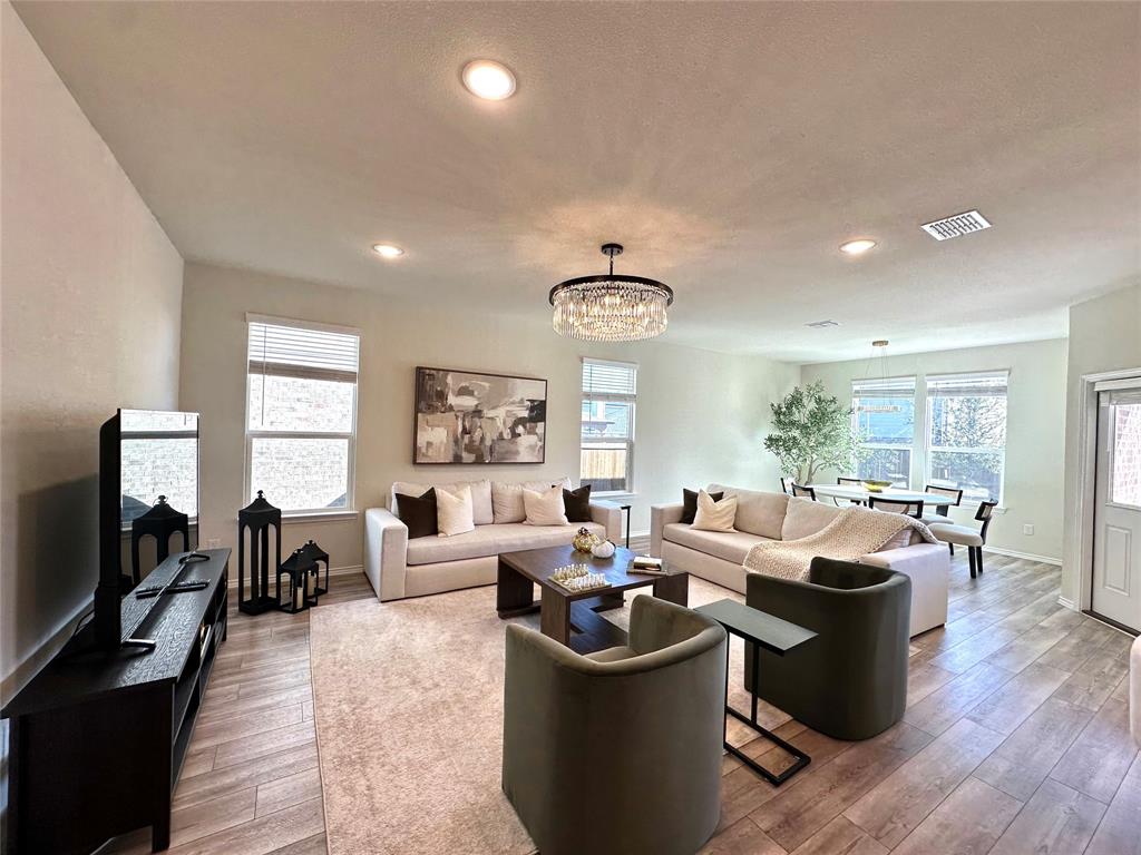 707 Indigo Road