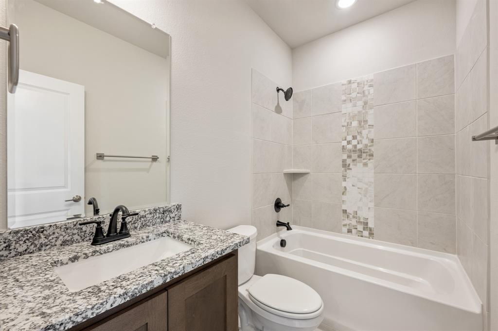 Sonoma Verde - Residential