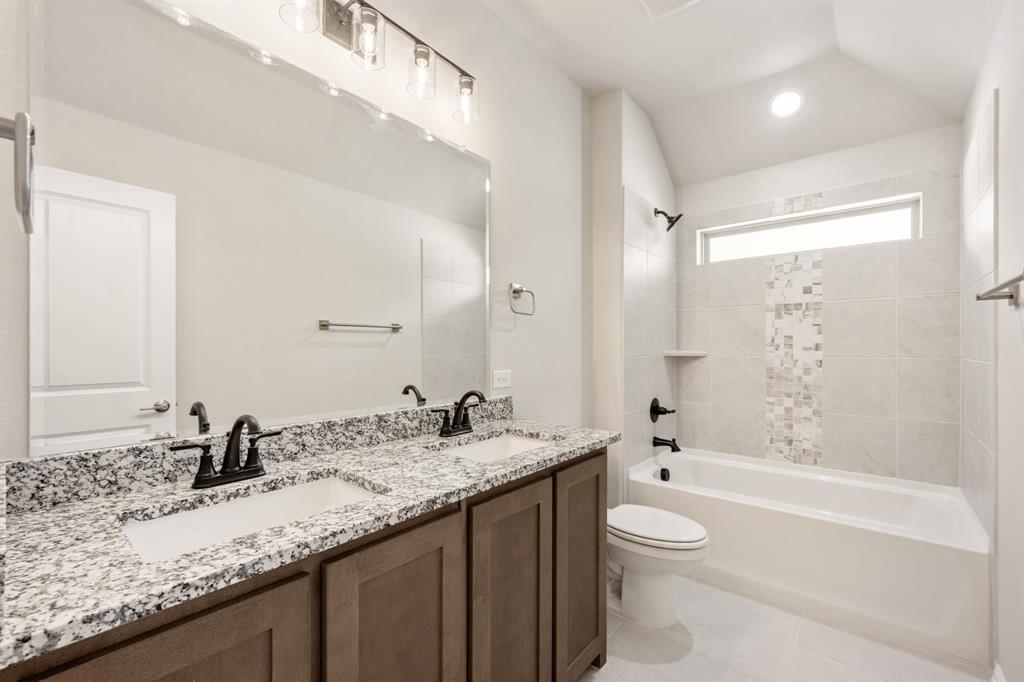 Sonoma Verde - Residential