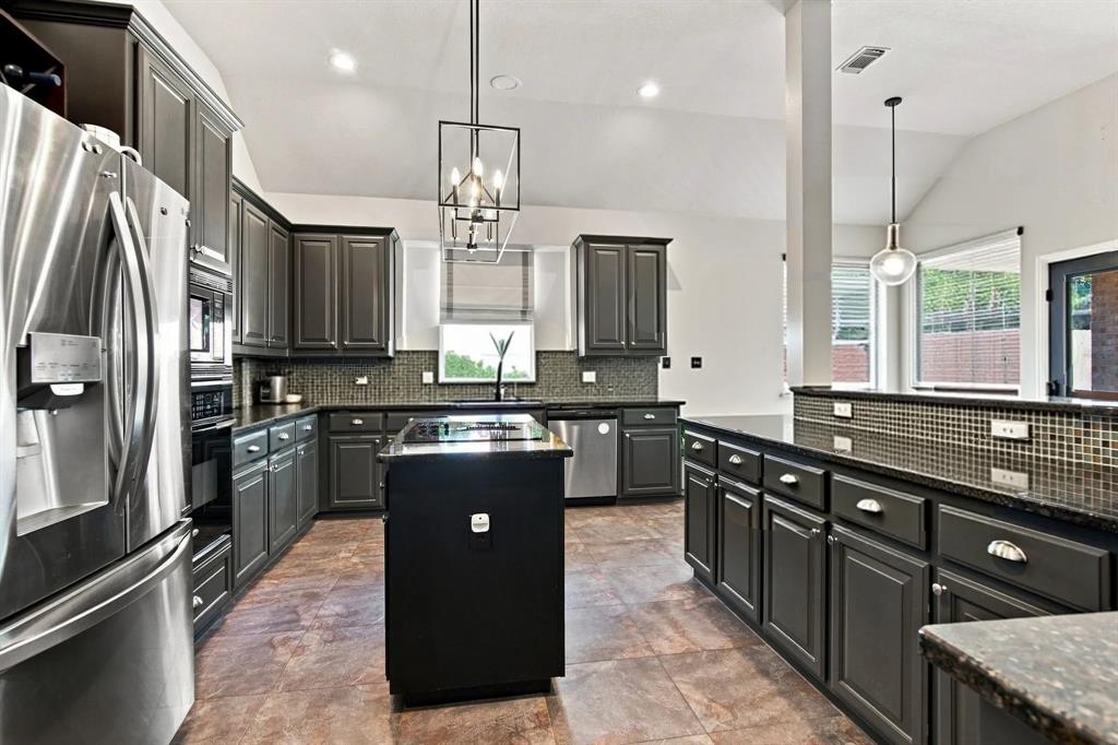 512 Coventry Drive
