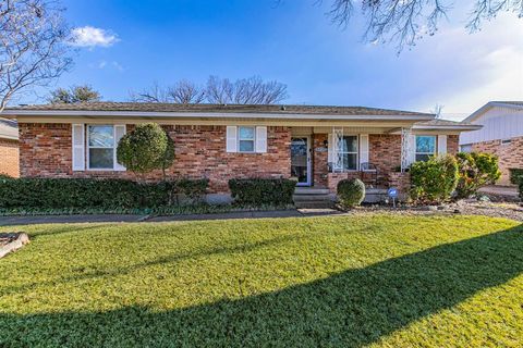 Photo of 3910 Douglas Drive, Garland, TX 75041 (MLS # 21173331)