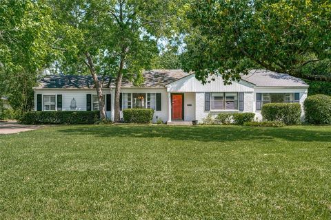 1405 Southwood Boulevard Arlington TX 76013