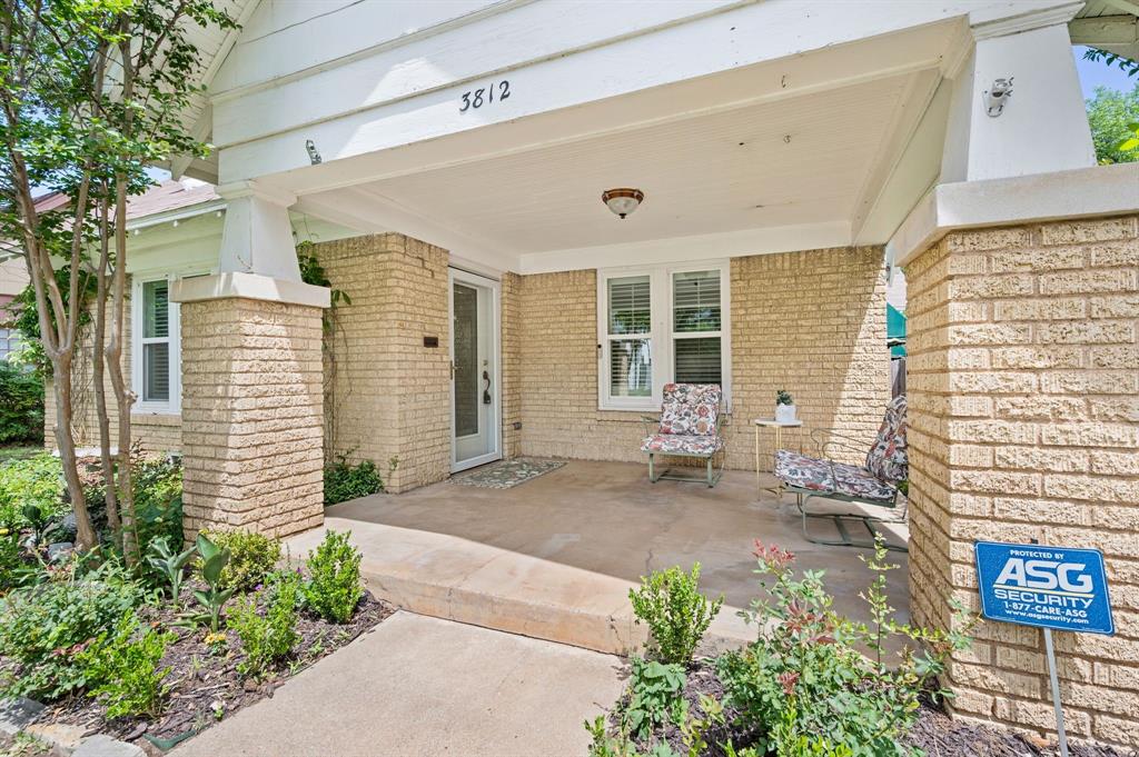 3812 Bunting Avenue